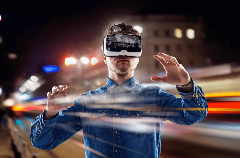 How Are Augmented Reality And Virtual Reality Going To Be Used In The Facebook Metaverse 1