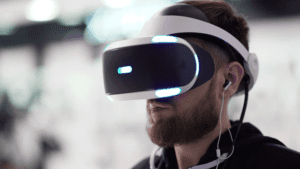 are virtual reality headsets dangerous