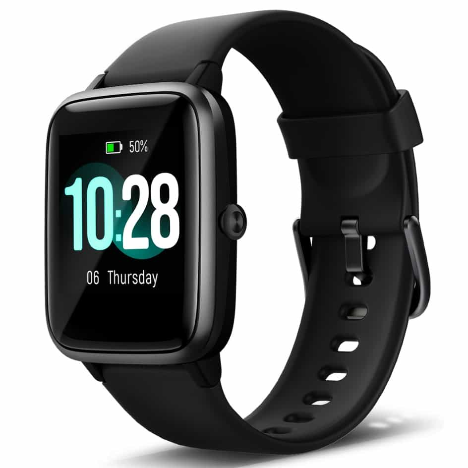 difference between fitness tracker and smartwatch 1